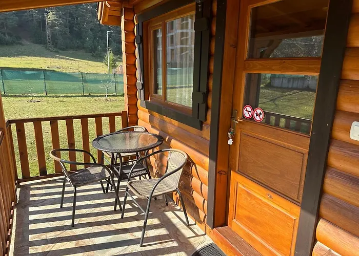 Lägenhet еднофамилна дървена къщичка